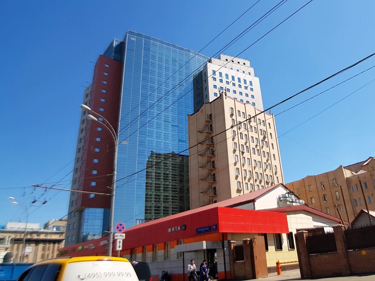 Офисы от 950 до 1100 кв.м. в аренду и продажу в Москве и Московской области